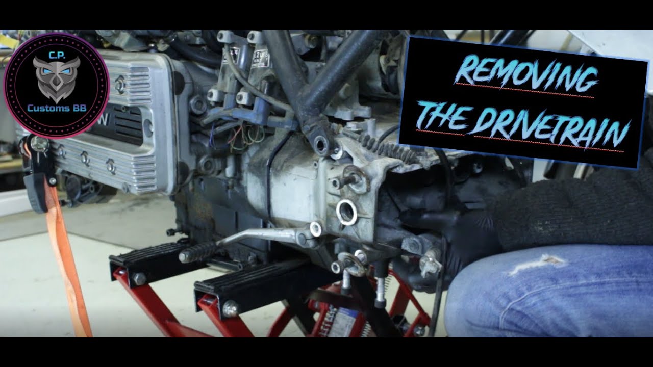 BMW ★ K100 Cafe Racer Build - Removing the drivetrain - C.P. Customs #2