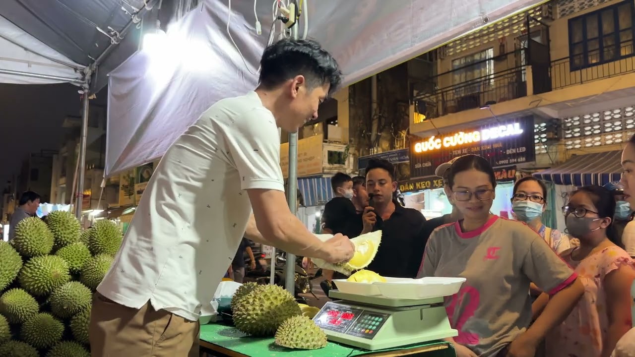 Thanh khui sầu riêng say sẩm mặt mày, rất tiếc đành từ chối nhận khách vì lý do này - Vi Na TV