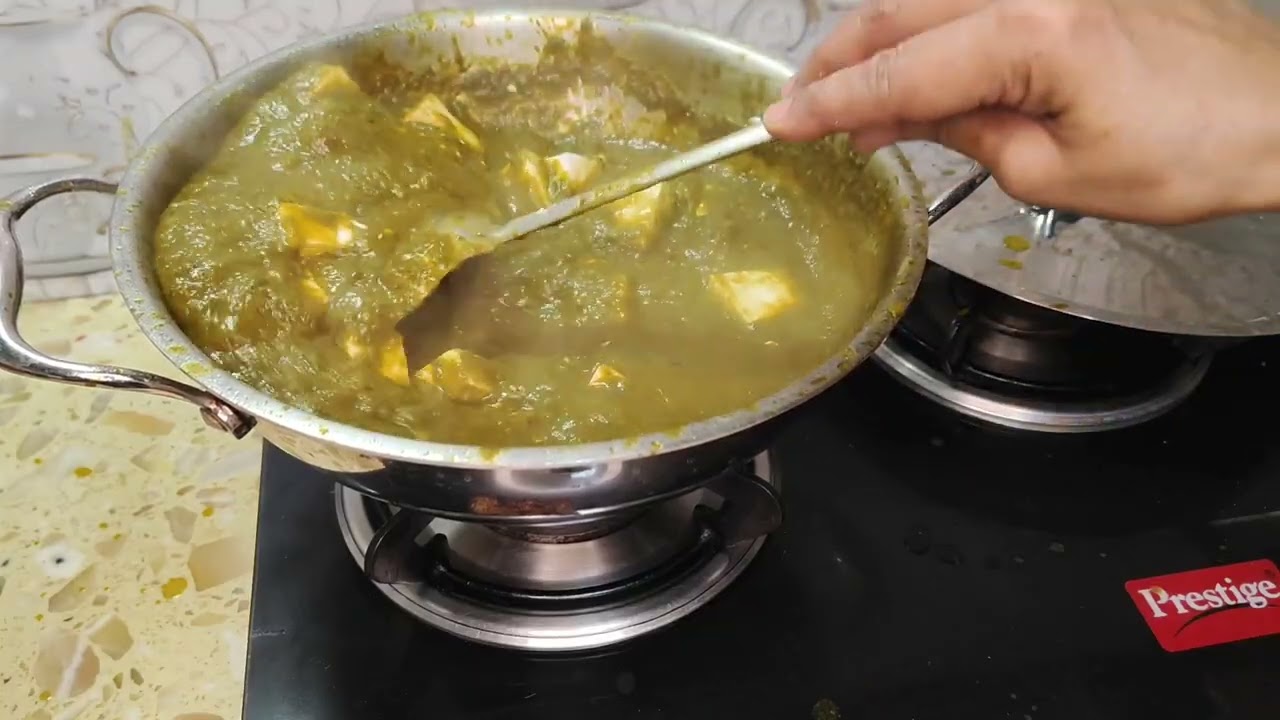 How to make palak paneer ( hidden zayka ) 