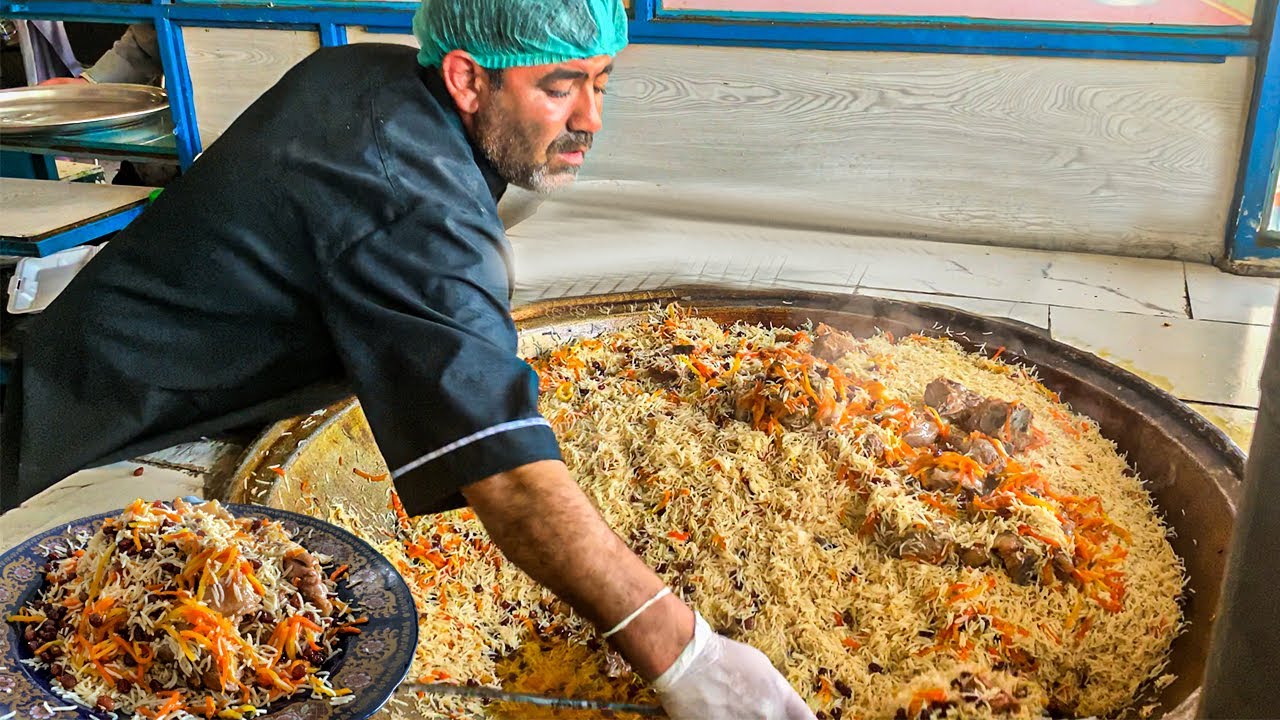 LEGENDARY KABULI PULAO Recipe | Afghanistan's Most Crowded Street Food