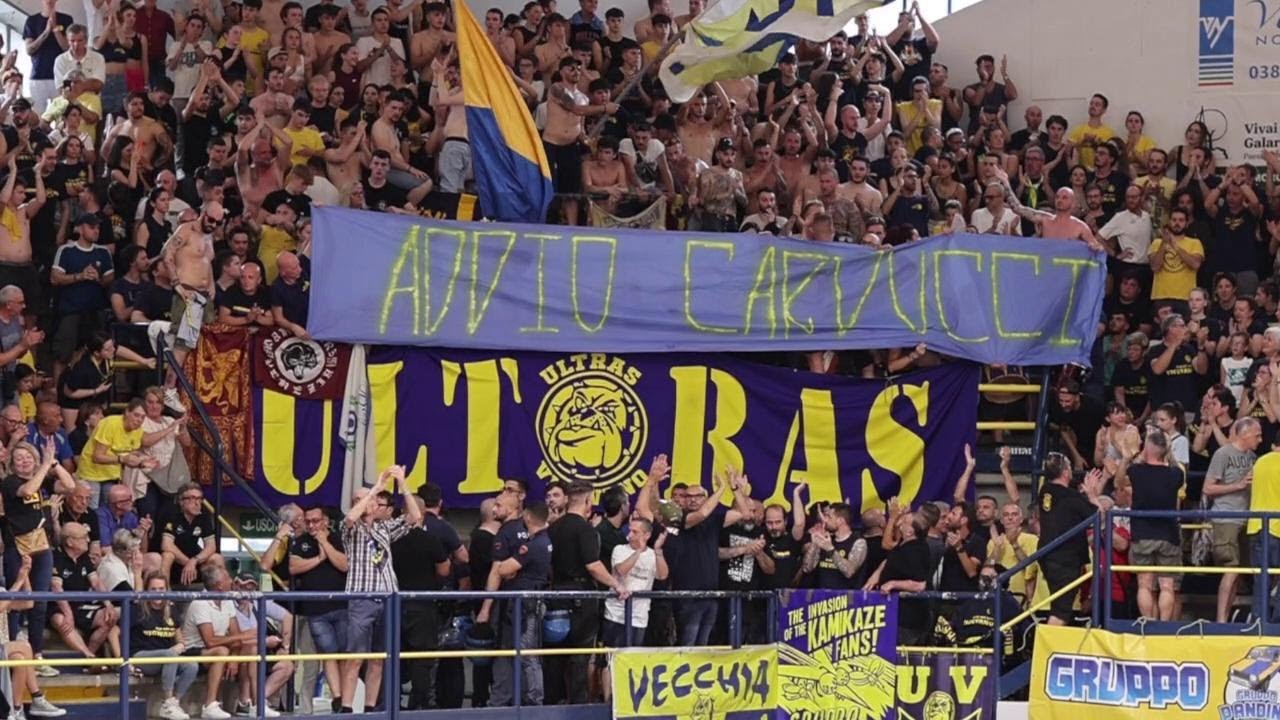 Basket, festa grande a Vigevano (ma è l'ultima al PalaBasletta)