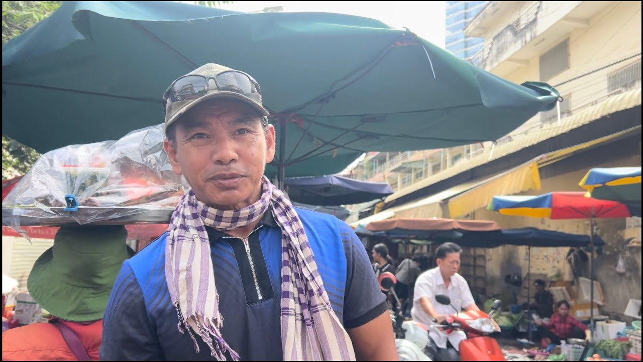 Phsar They Olympic in Tuo Svay Prey , Phnom Penh   ផ្សារ​​​ ត្រីអូឡាំពិកនៅទួលស្វាយព្រៃ,,ភ្នំពេញ