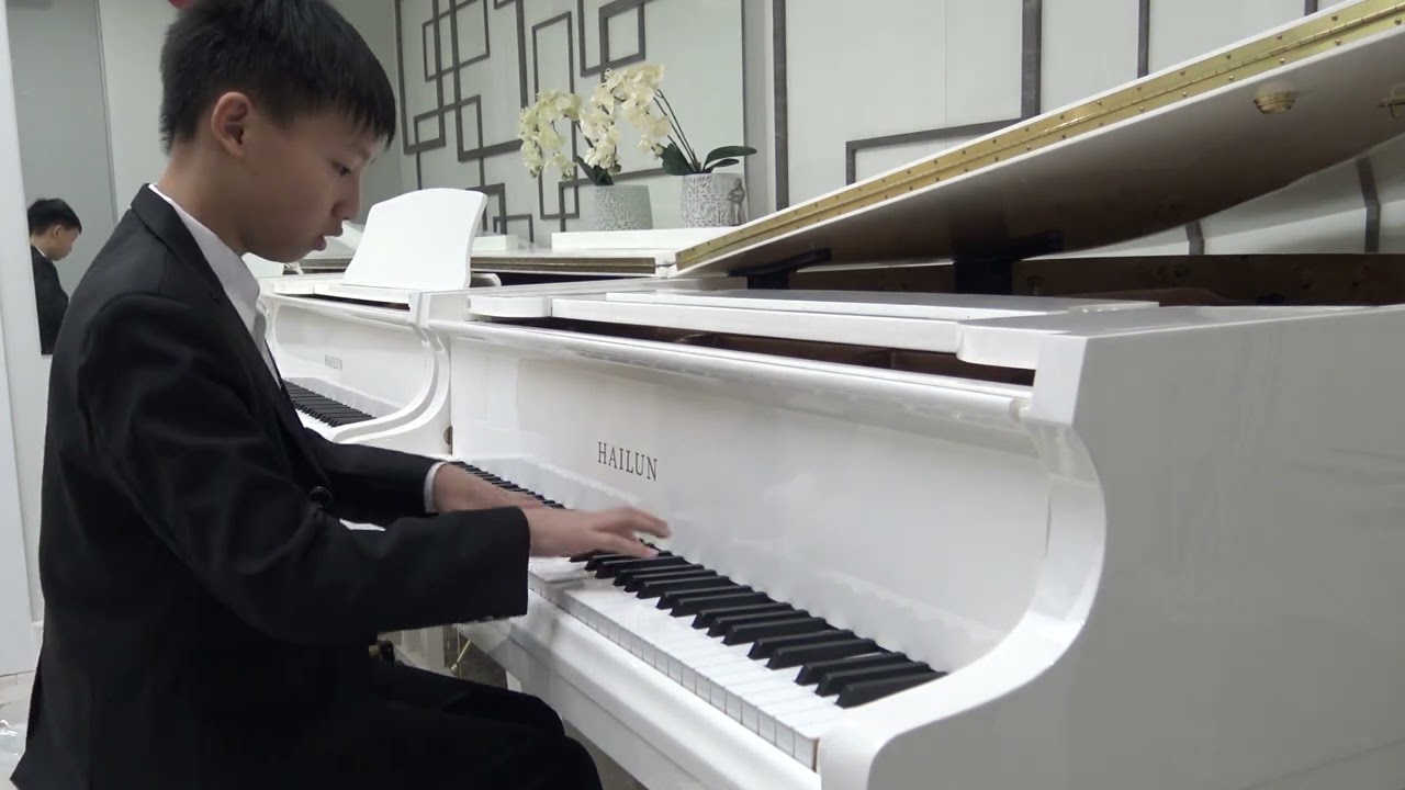 Mike Cao -  Prélude (Vieille sous la porte Saint-Jean) - by  Maurice Dela