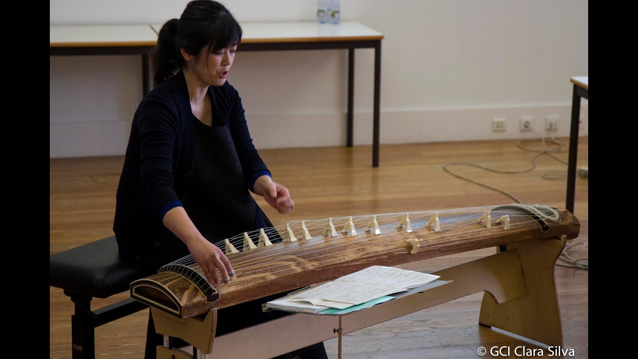 Ai Kajigano instrumentista de Koto na ESML