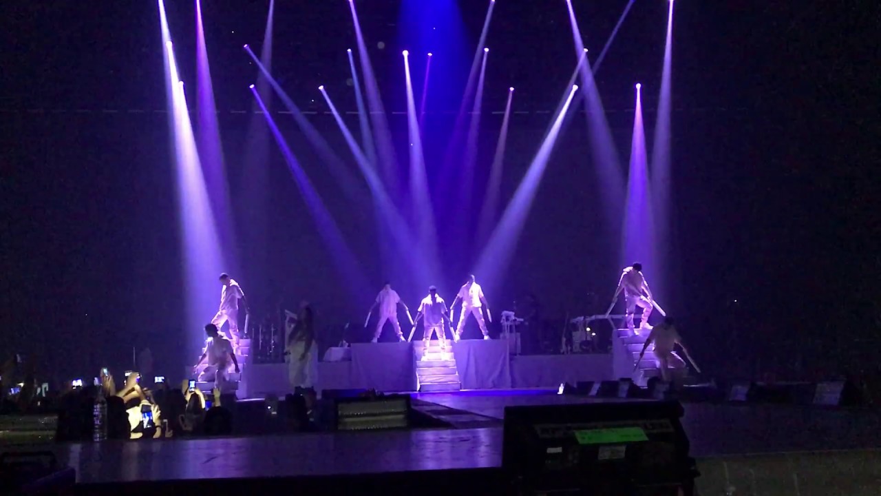Ariana Grande en Argentina - Knew Better / Forever Boy