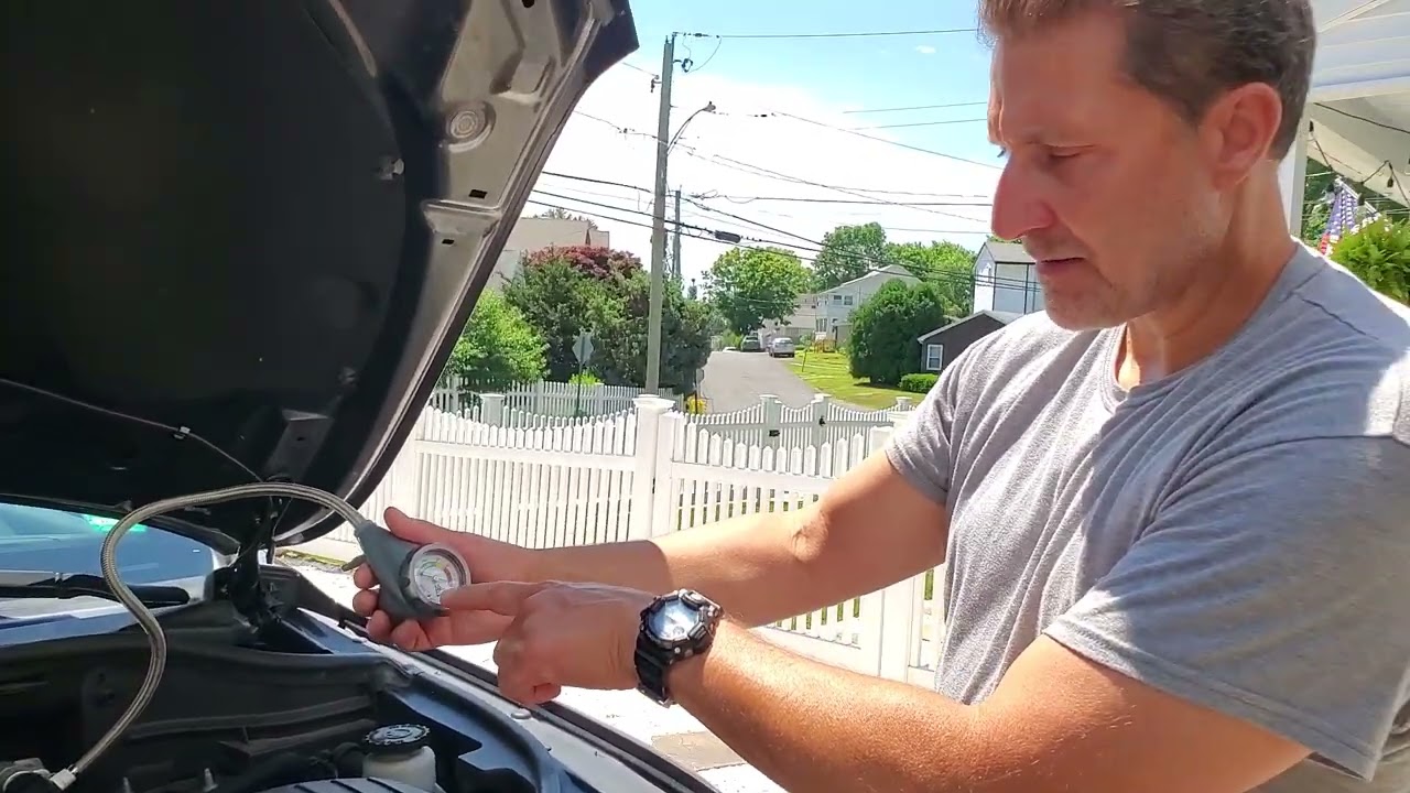 2014 Jeep Grand Cherokee  A/C system recharge R134A