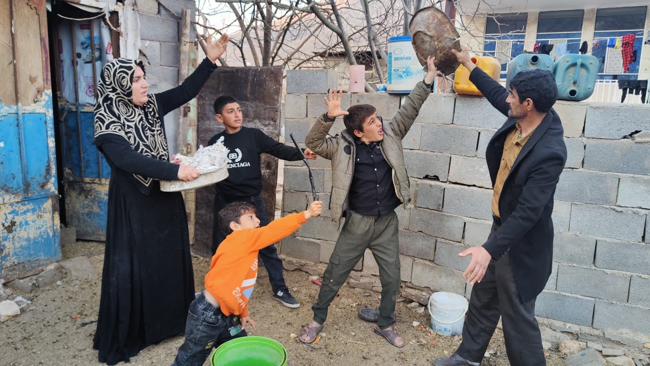 Ruqayyah and the children's fight with Ali over chicken