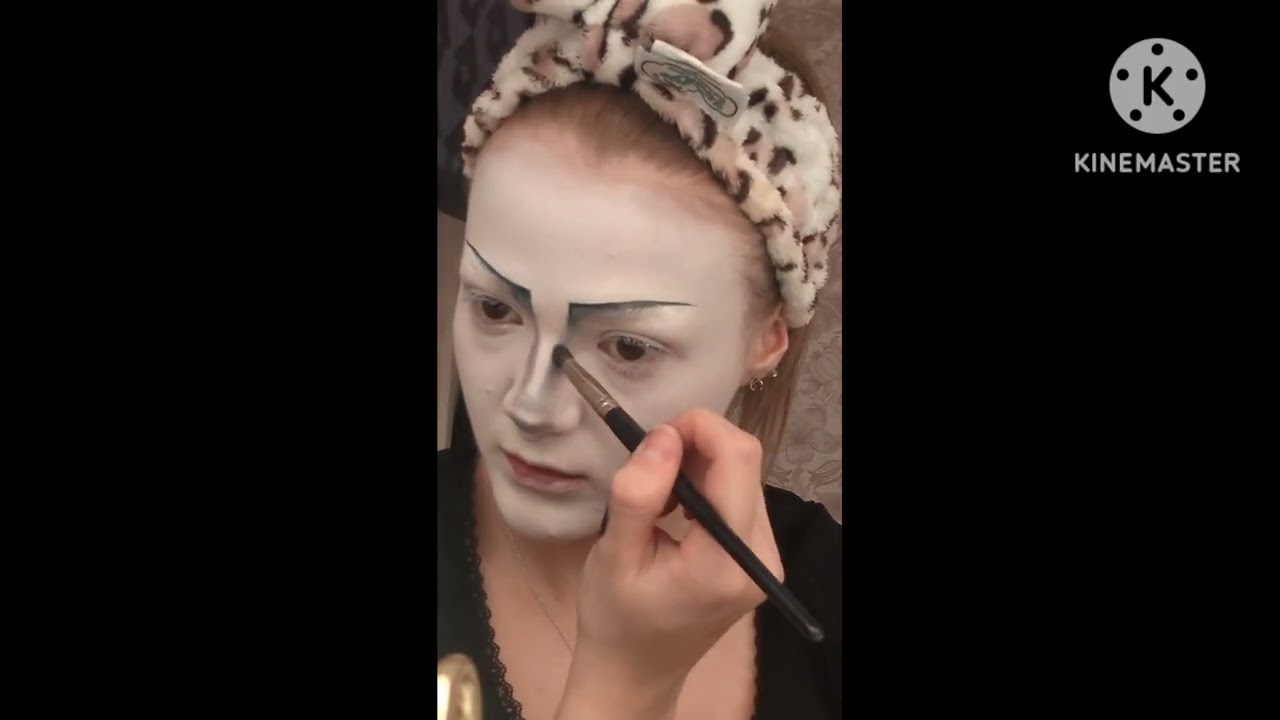 Goth makeup tutorial 