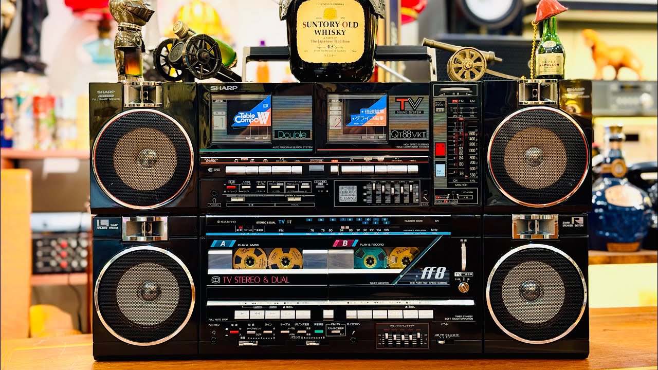 2 siêu phẩm Radio Cassette Sharp QT-88Mkii và Sanyo FF8 đen bóng Piano Giá 10tr5 và 8tr5 mời anh em