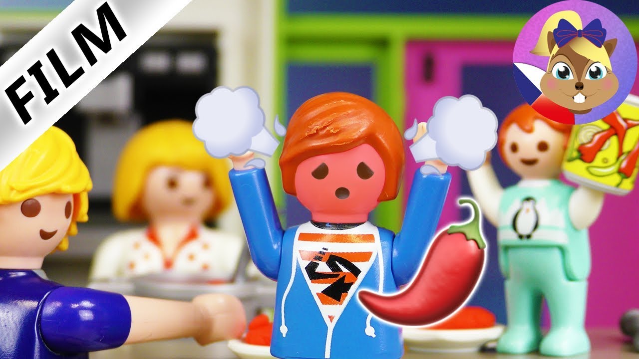Playmobil příběh | Ema a její šprým! | Jak reaguje Julian na čili papričky?  | Rodina Dvořákova