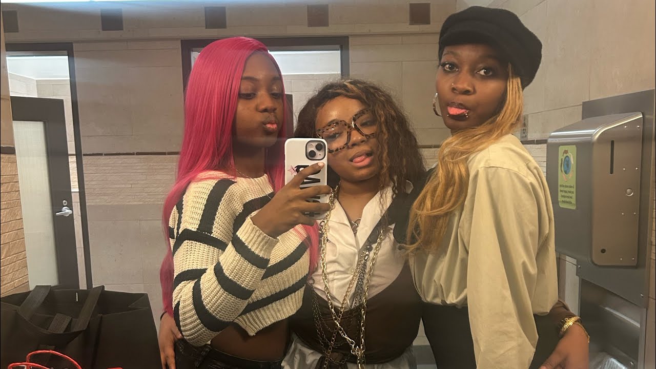 Mall Vlog+ (friends)