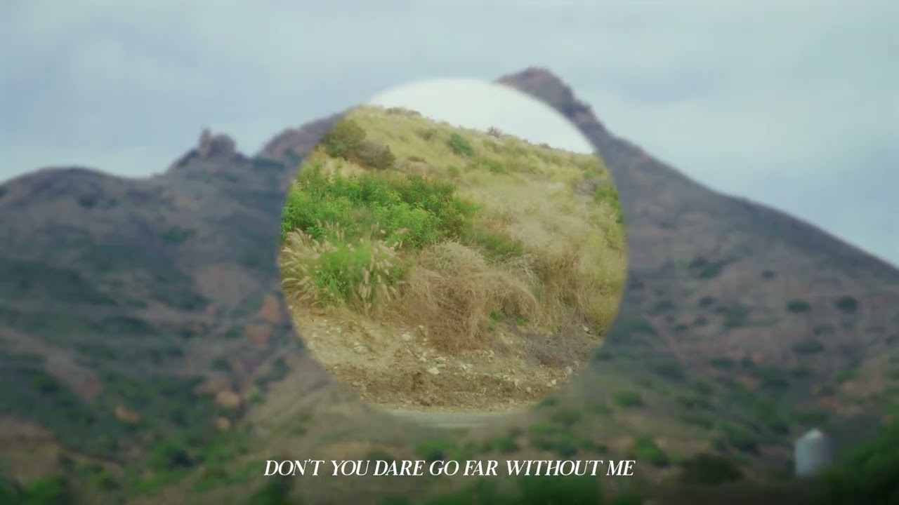 Julia Gartha - Leave Me Lonely (Official Lyric Video)