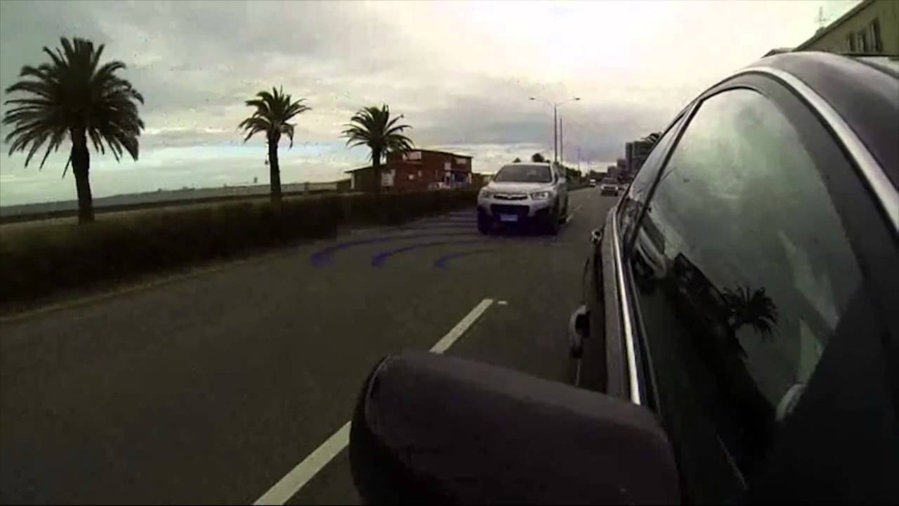 How to use Blind Spot Alert | myHolden Connect Video
