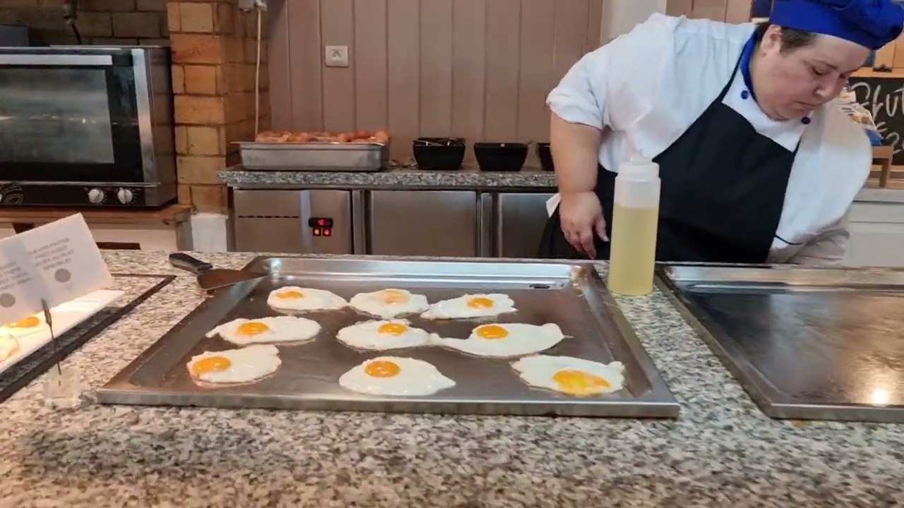 CORRALEJO Fuerteventura Breakfast in Labranda Bahia de Lobos.