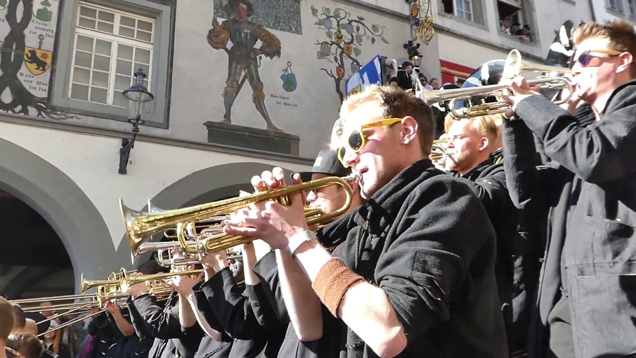 Rontal Guugger - Luzerner Fasnacht 2017 5/7