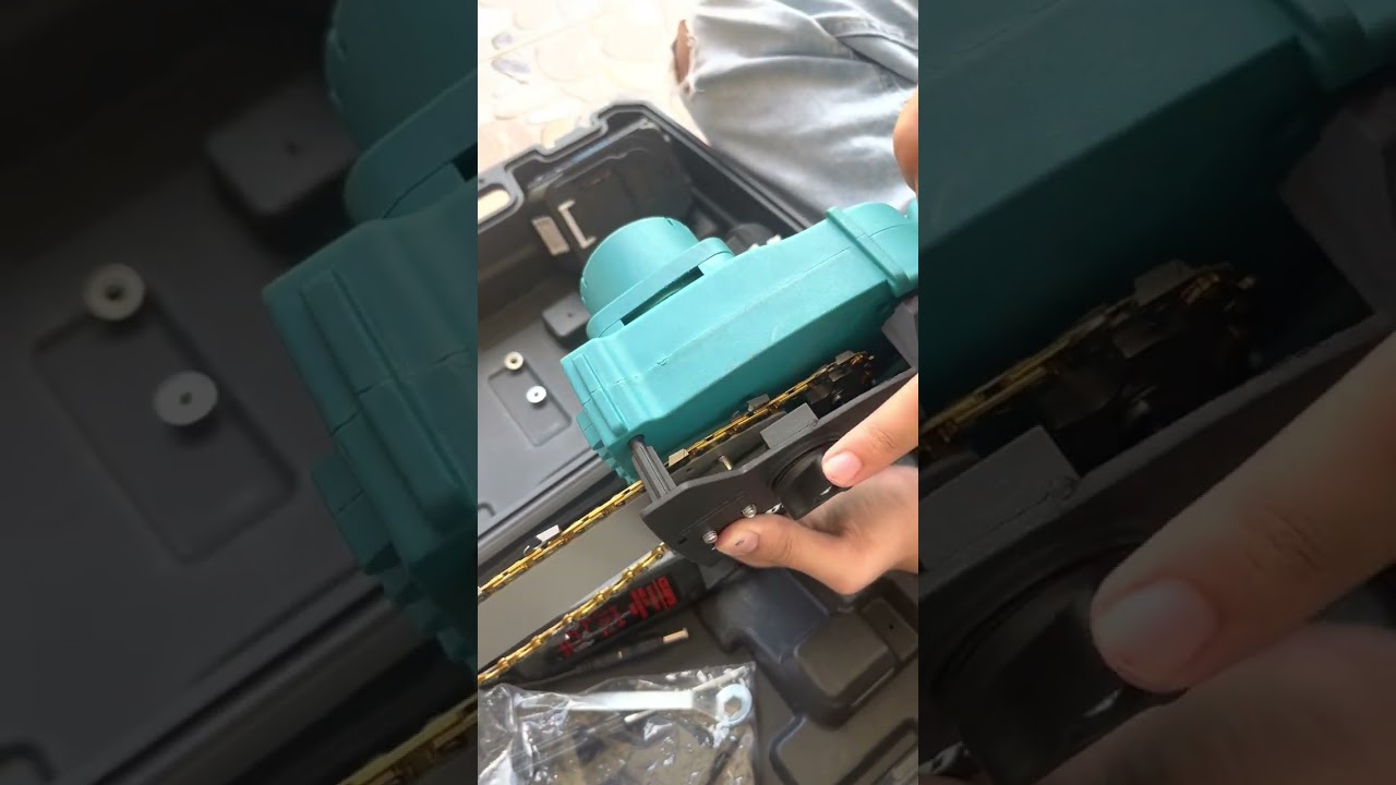 วิธีประกอบเลื่อยโซ๋แบตเตอรี่ MAKITA ขนาด11.5นิ้ว