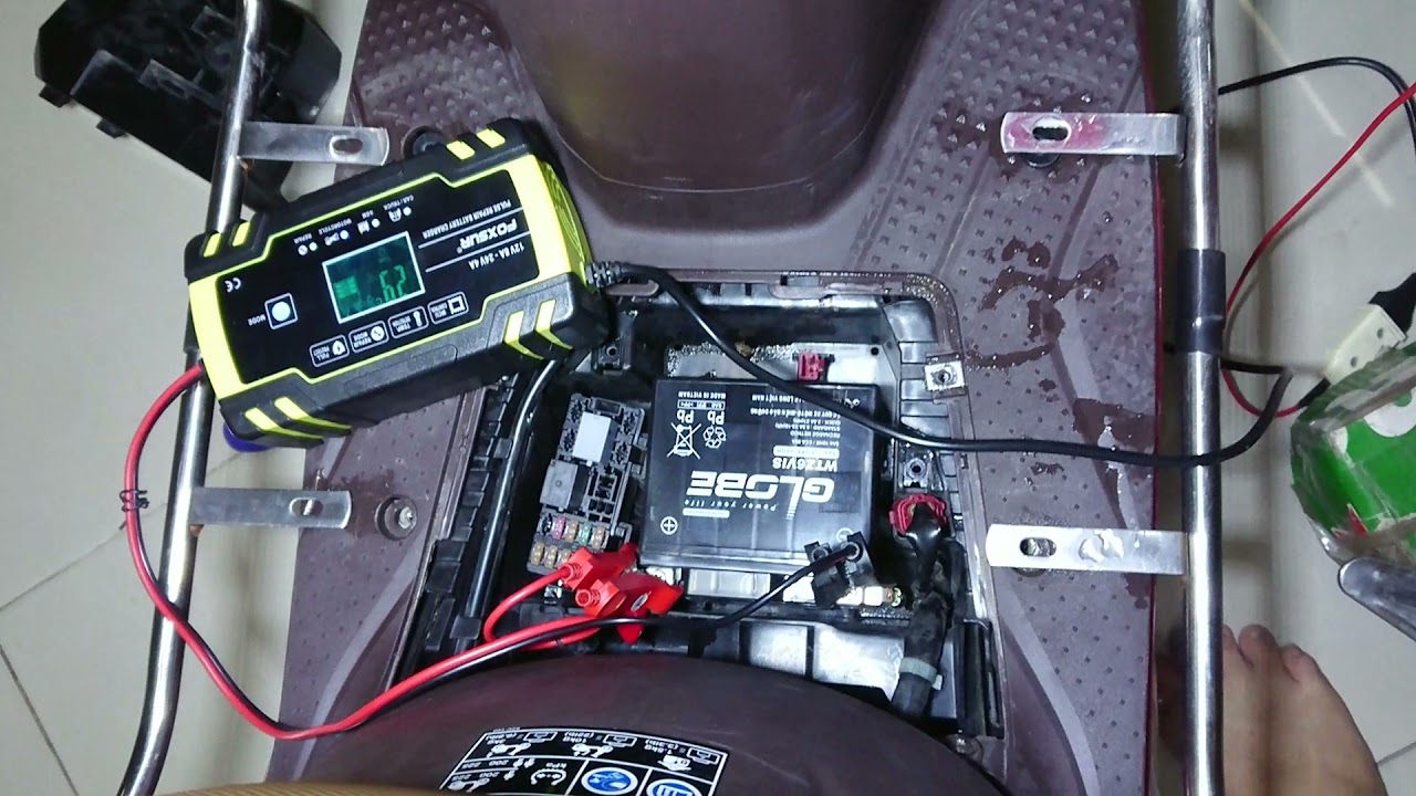 Charging Battery of Vision 2021 HONDA Motorcycle