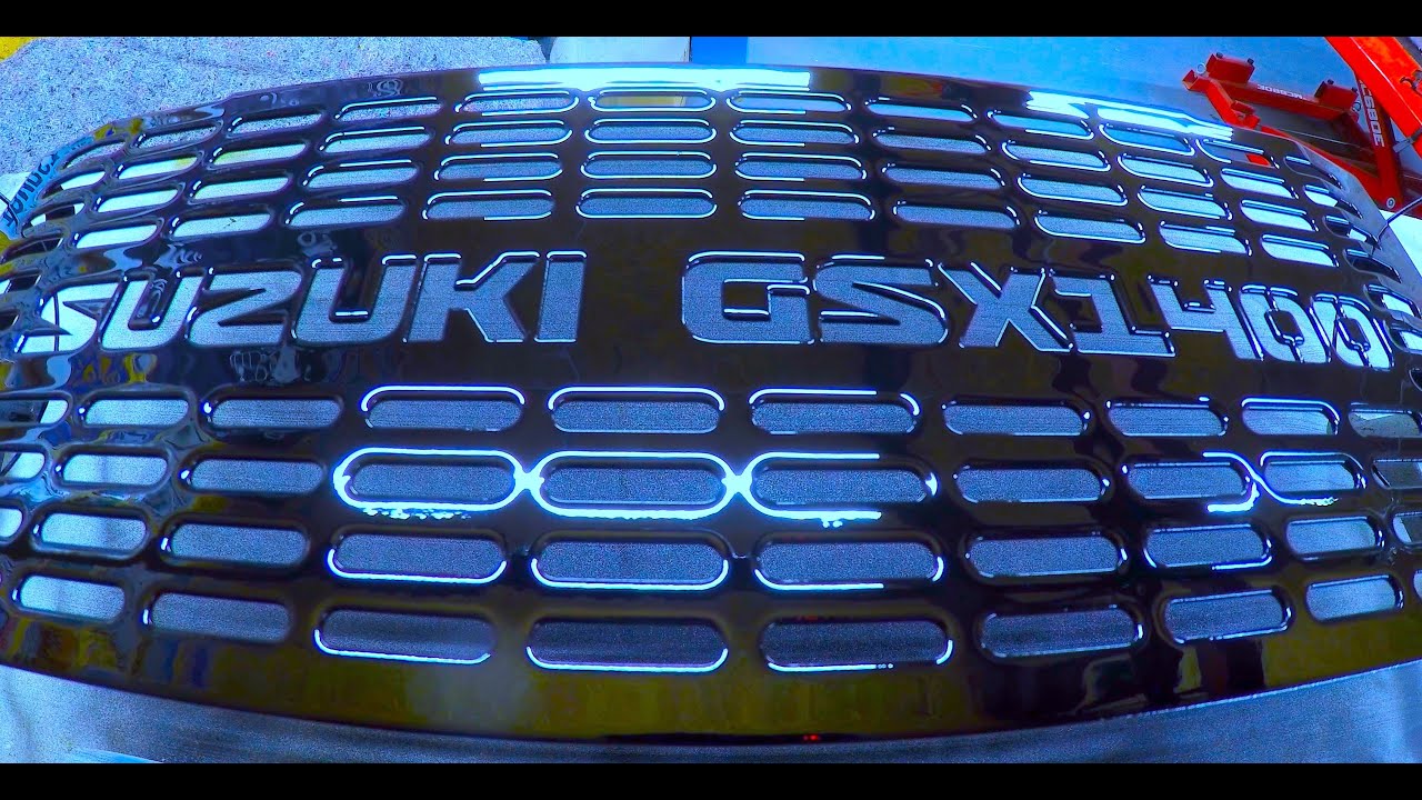 Suzuki GSX 1400 Custom Radiator Guard !