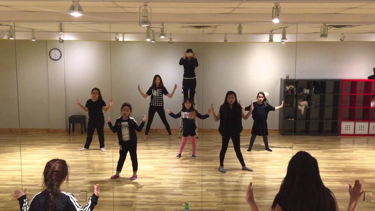 Baby / Justin Bieber (Kids Modern by I LOVE DANCE)
