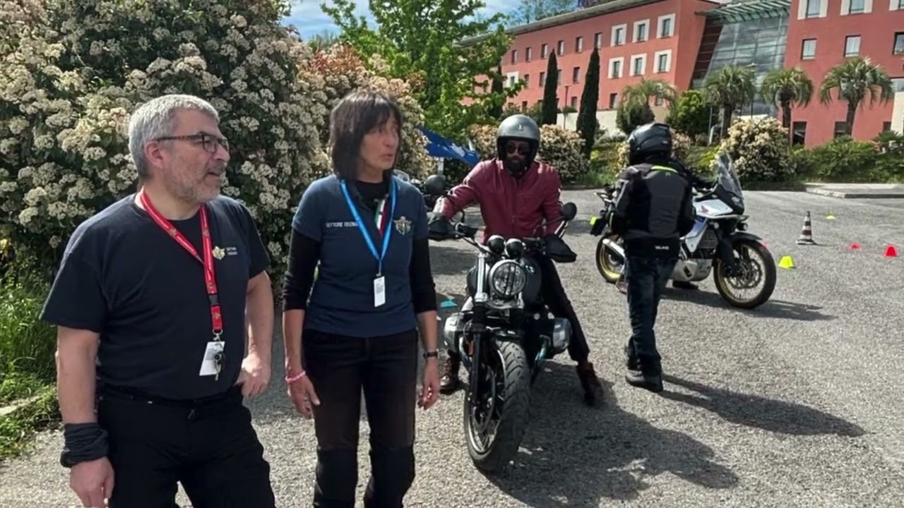 1&deg; corso stagionale di tecniche di guida sicura su strada a Genova