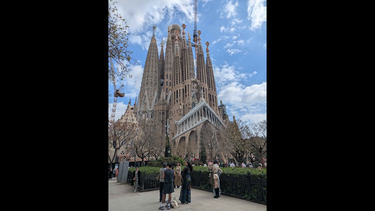 Exploring the Sagrada Família | Barcelona’s Iconic Basilica [4K]