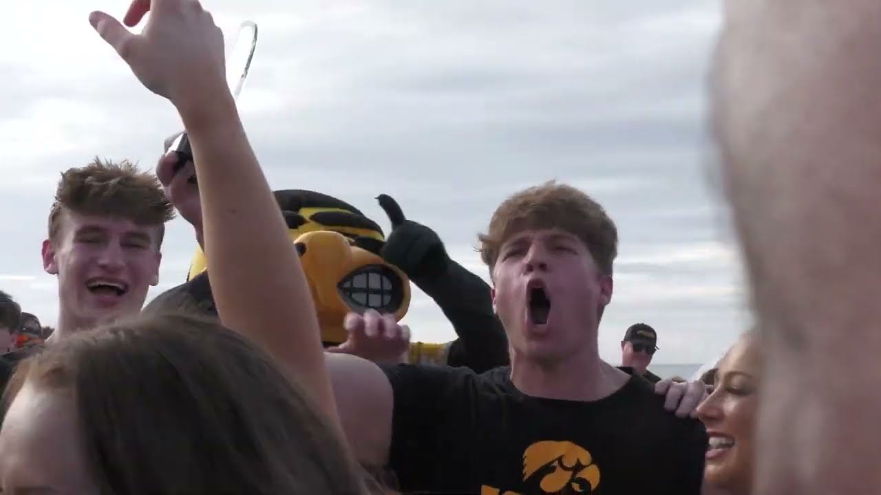 DITV Sports: A Beach Day Filled with Competitive Activities for the ReliaQuest Bowl