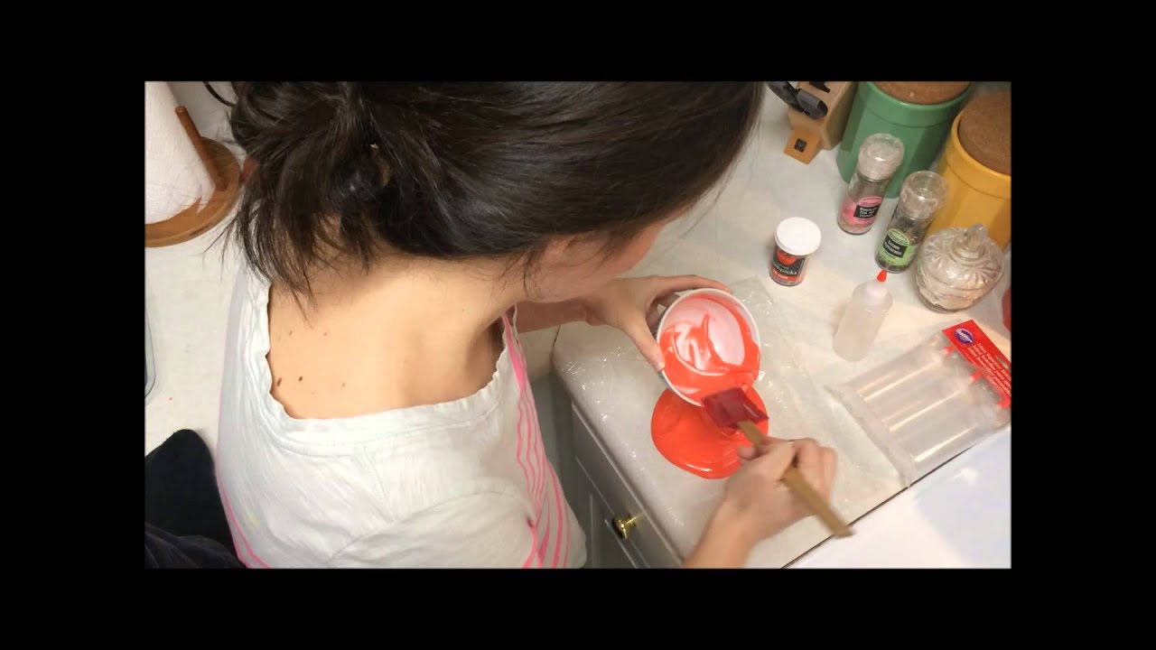 Filling Royal Icing Squeeze Bottles