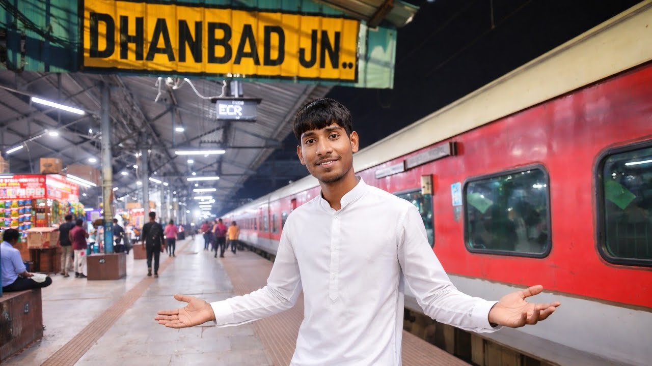 Dhanbad स्टेशन😱 | MY FIRST ENTRY😍 | Black Diamond City🤠 Dhanbad Jharkhand