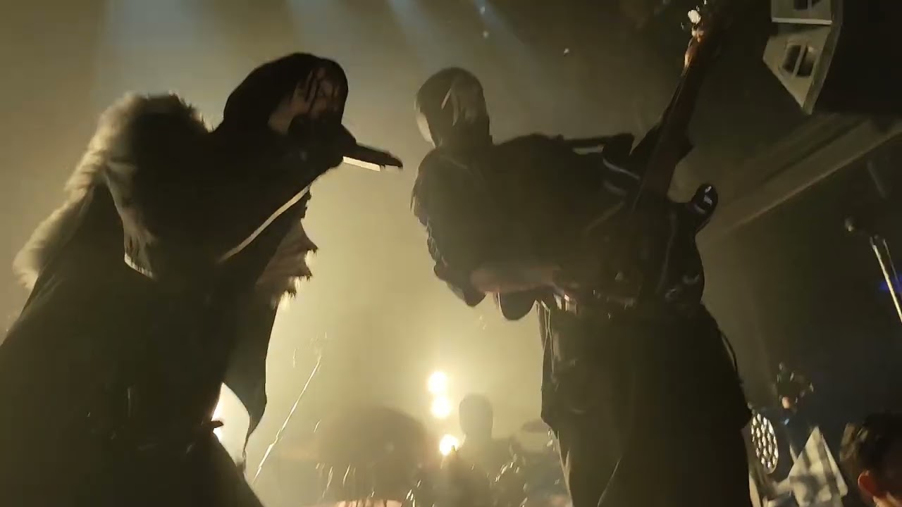 Sleep Token - Like That 4.5.23 Perth Australia feat. Vessel growling 