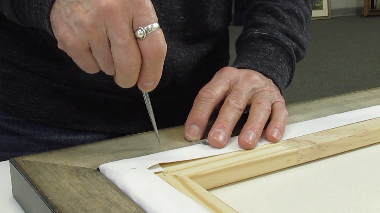 Adjusting Offset clips for a snug fit when putting a canvas into a frame