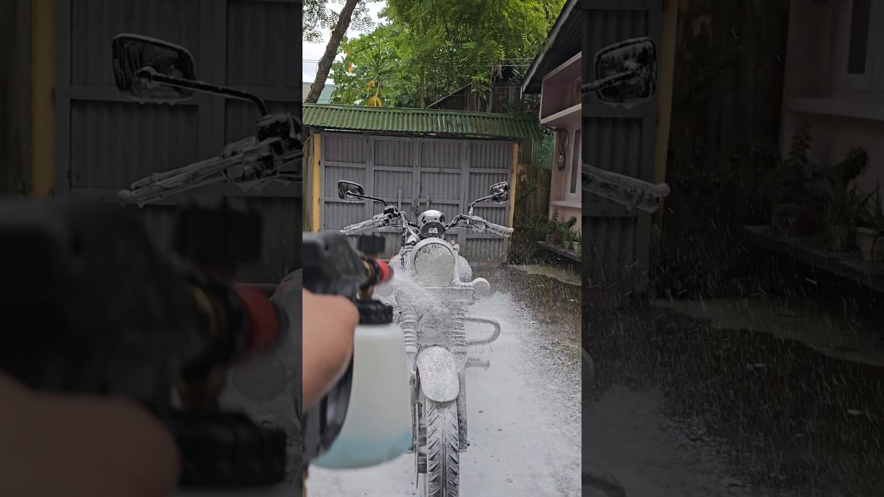 🤤Bike Washing At Home || Satisfying Shorts🥶 #shorts #satisfying #ytshorts