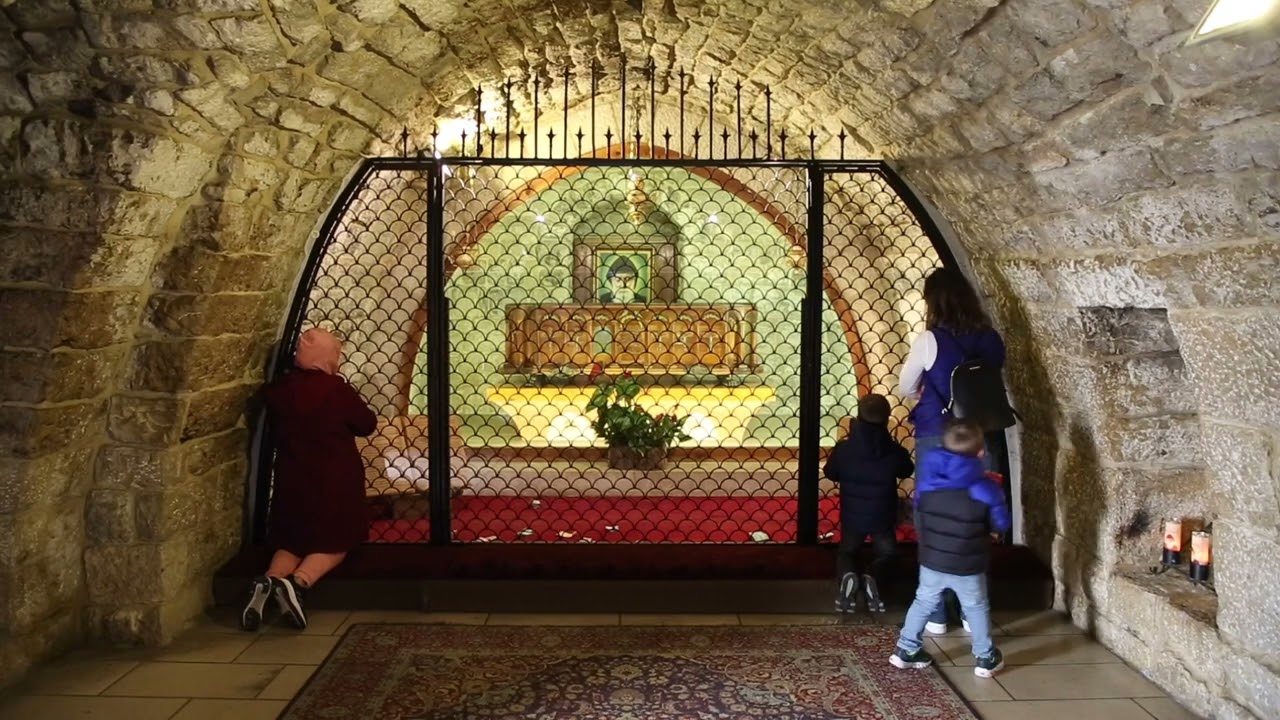 Liban Annaya village Sanctuaire de Saint Charbel / Lebanon Monastery Saint Maroun Tomb Saint Charbel