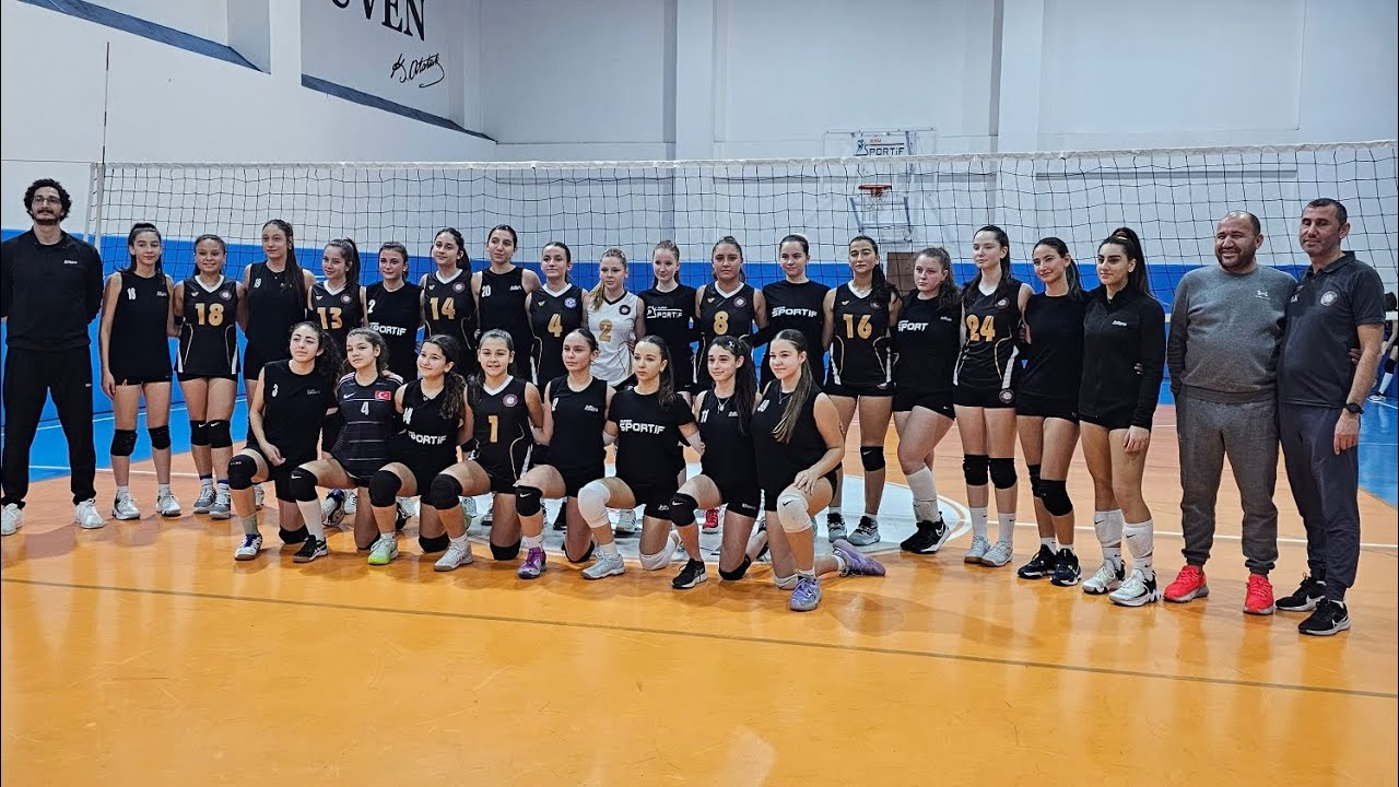 Bursa Sportif Spor Kulübü -Mudanya Voleybol Spor Kulübü Küçük  Takım Hazırlık Maçı Part 1