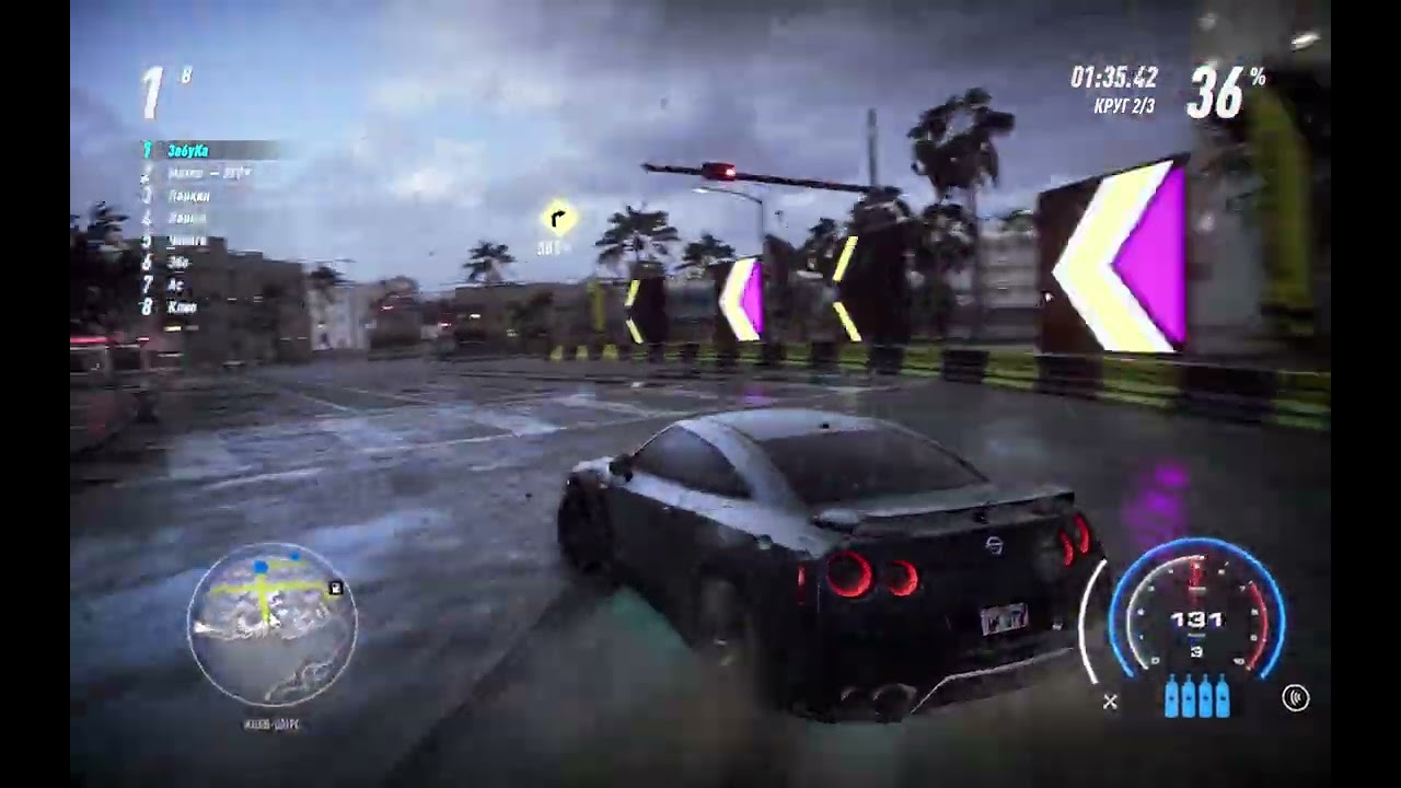 Need for Speed™ Heat  Просто заезд, ничего интересного тут нет.
