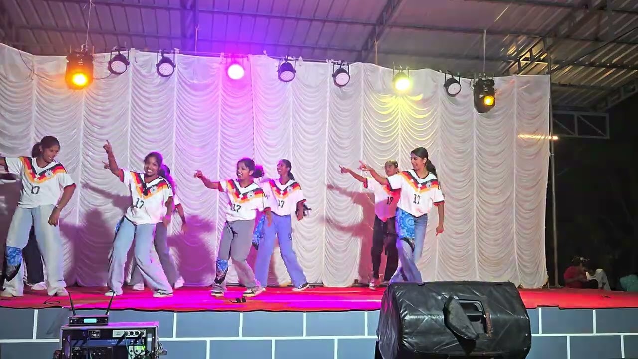 GROUP DANCE CHRISTU JYOTHI CHURCH KAITHACHIRA 