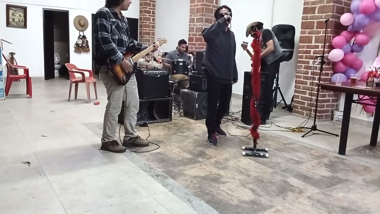 toquin  rock and roll