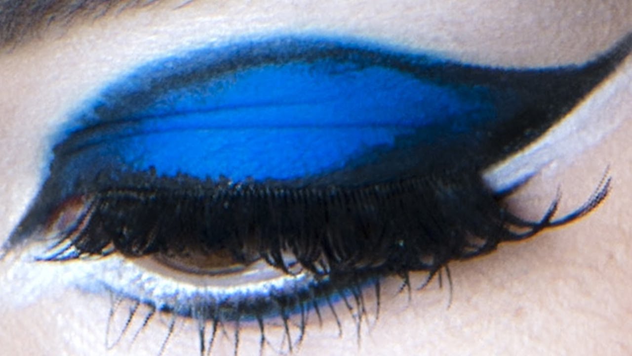 Makeup Tutorial : Blue Eyeshadows | Make-Up Atelier Paris