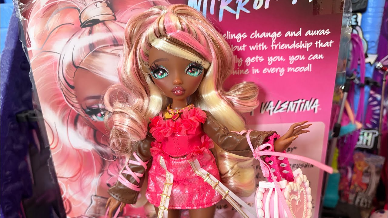 MGA MIRROR MI AMORA VALENTINA DOLL REVIEW + UNBOXING!