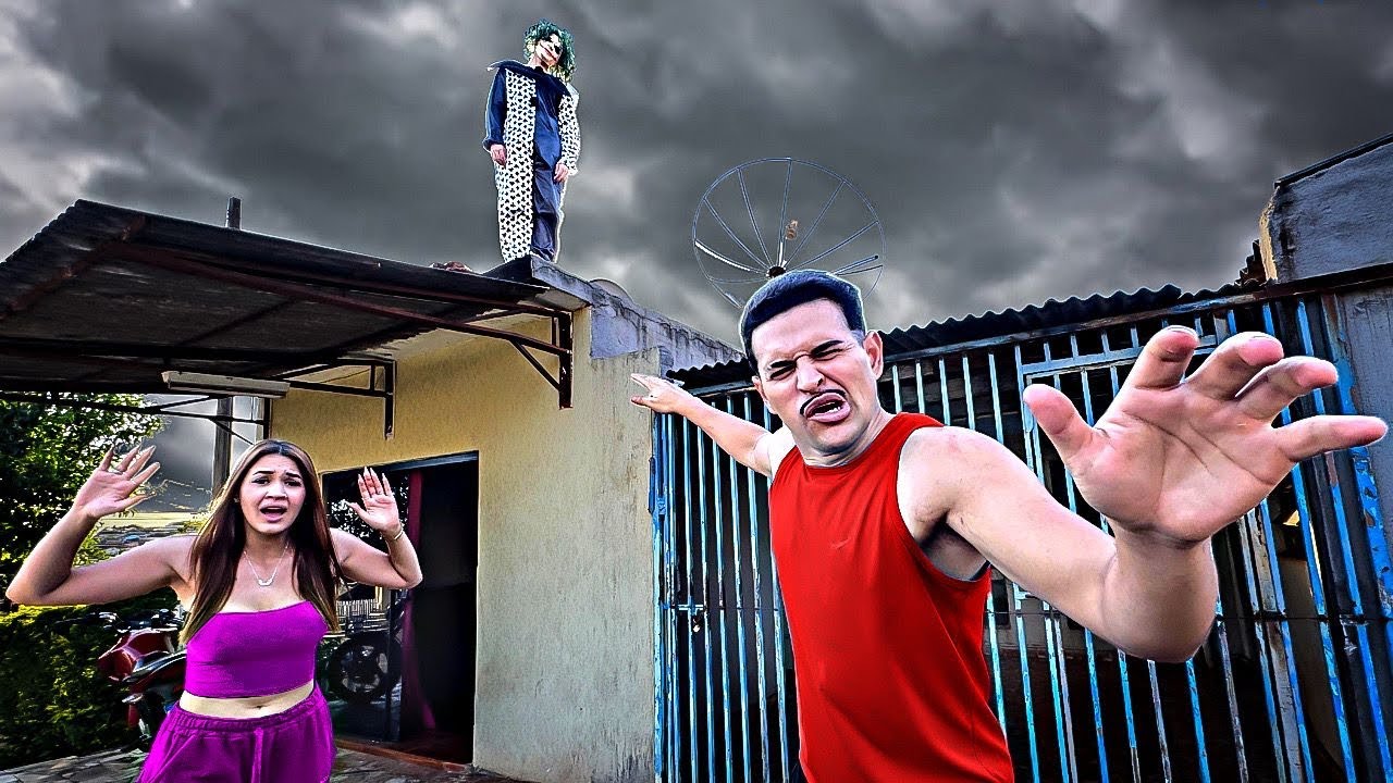 O Palhaço Invadiu Minha Casa e Todos Corre Perigo