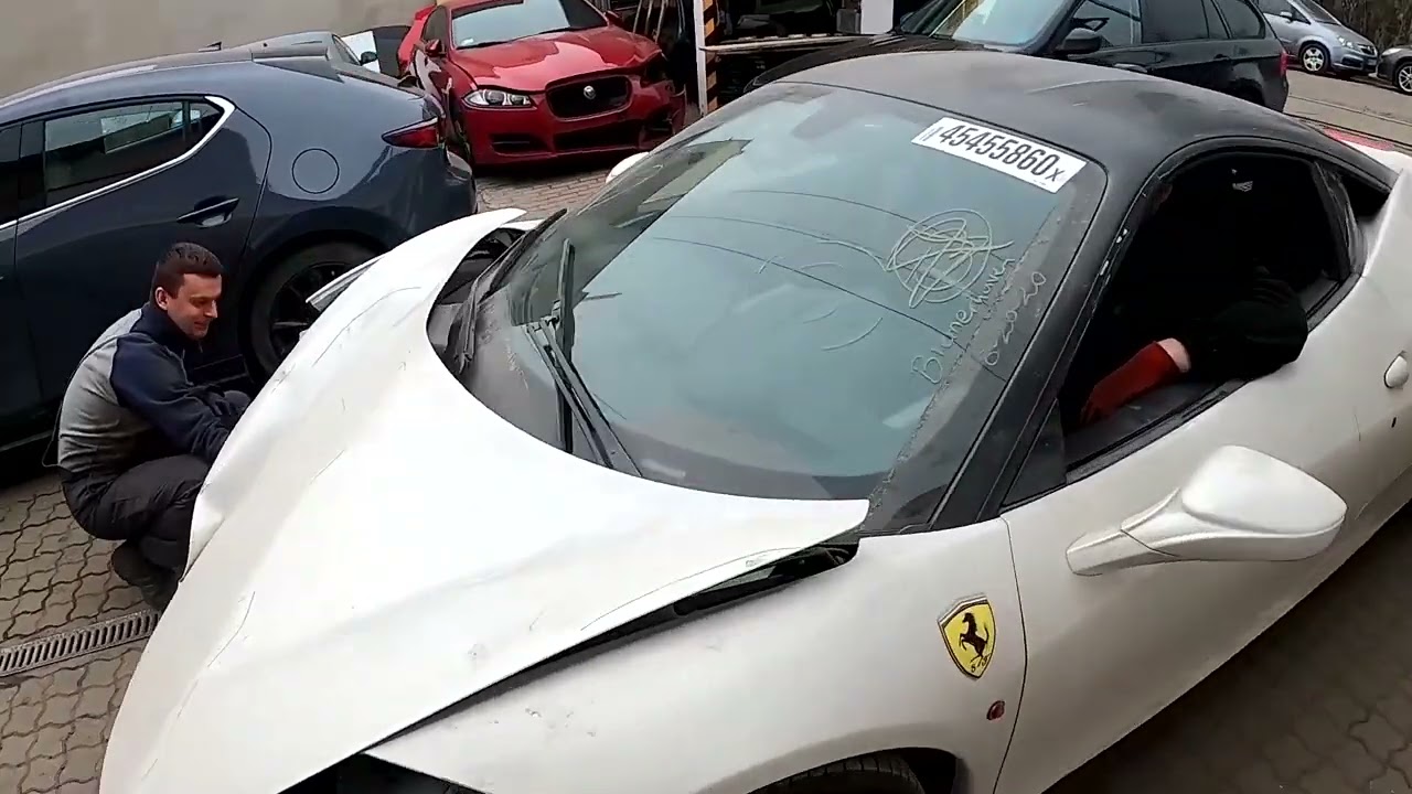 FERRARI ITALIA 458 Naprawa blacharska
