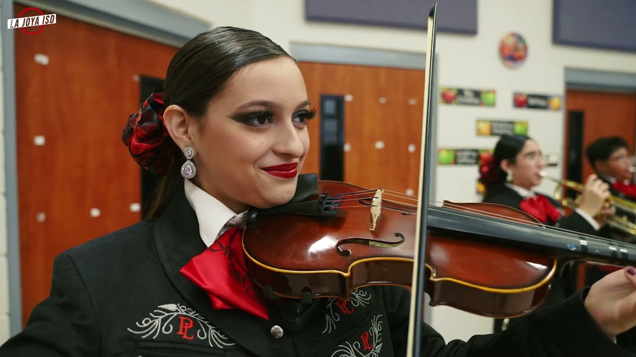 Memorial Middle School Mariachi Juvenil &ldquo;Los Lobos&rdquo;