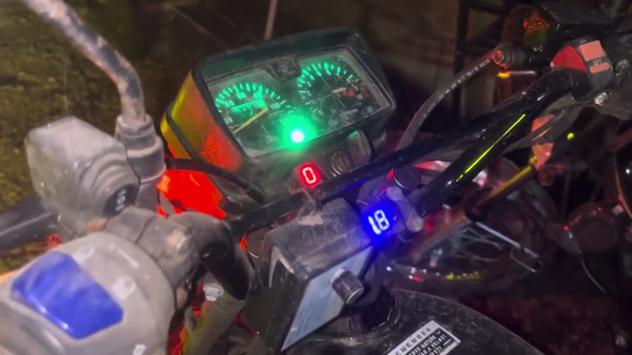 BAJAJ CT-100 naka LED lahat ang BULB bakit nag HAHAZARD ang SIGNAL LIGHT?