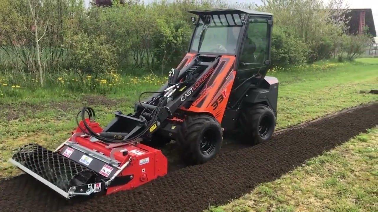 Мини погрузчик CAST LOADERS 33TLX с камнезакапывателем