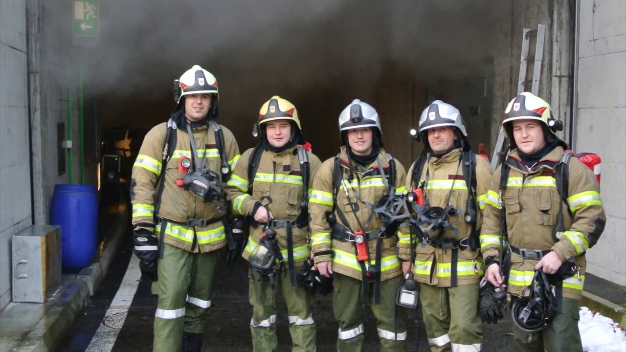 2013 Feuerlöschtraining der Feuerwehr Landeck beim IFA in Balsthal (Schweiz)