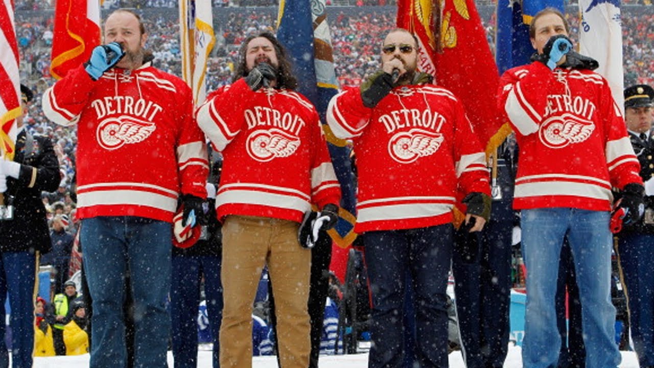 Zac Brown Band performs National Anthem at Winter Classic