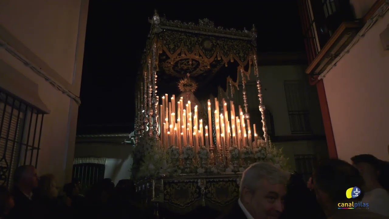 La Virgen de la Soledad a los sones de Amarguras. Viernes Santo 2025.