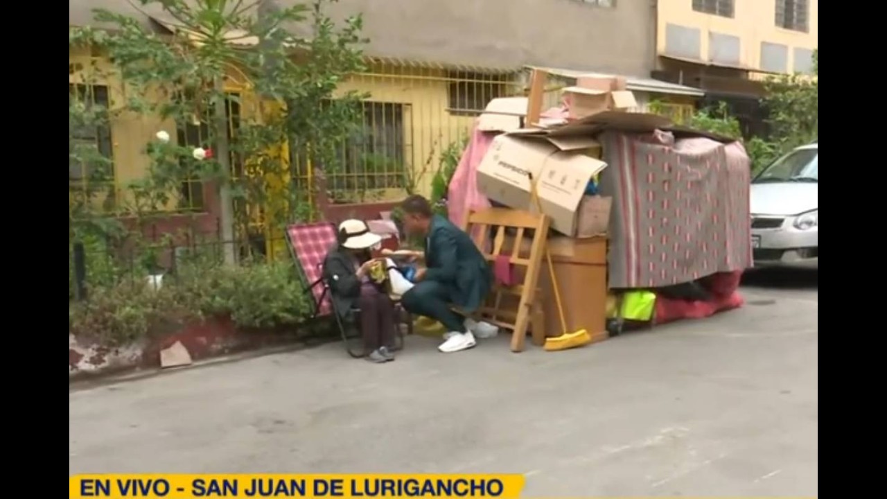 Abuelita es desalojada por su mejor amiga y ahora está viviendo en la calle