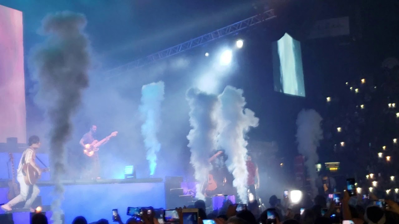 Sebastián Yatra, Emilia - Bonita (En Vivo) en Buenos Aires 10/10/2019