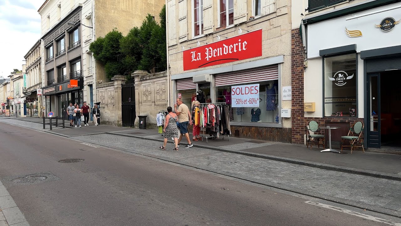 Une nuit des soldes pour faire des bonnes affaires