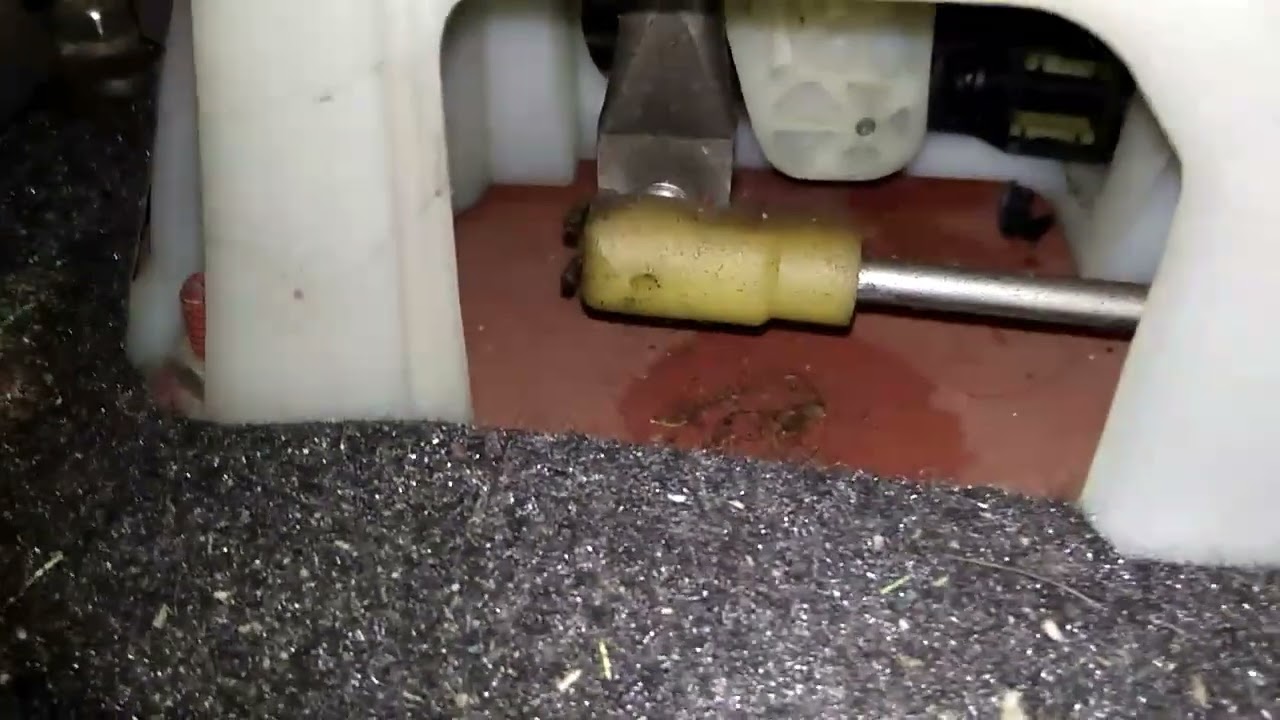 Car off when gear change |Gear bush problem
